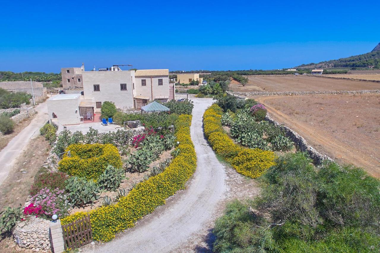 Case Canino Favignana Exterior foto